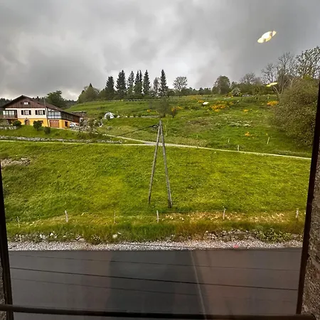 Les Bambi & Jacuzzi Privatif Apartmán La Bresse