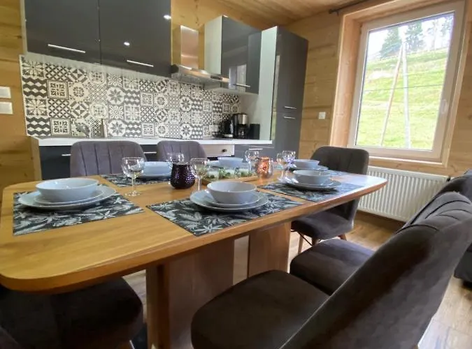 Les Bambi & Jacuzzi Privatif * ラ・ブレス