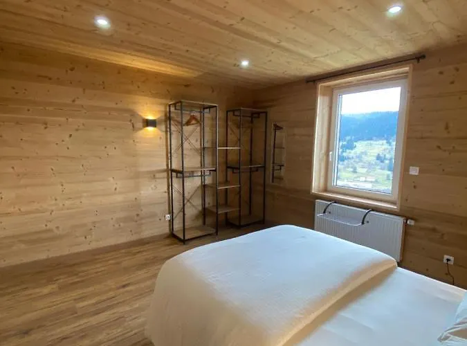 Les Bambi & Jacuzzi Privatif *