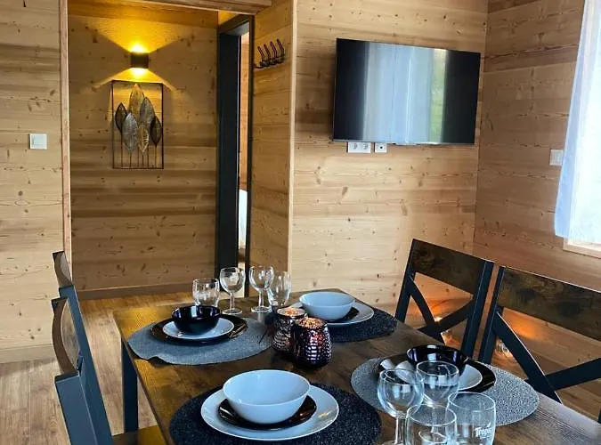 アパート Les Bambi & Jacuzzi Privatif *